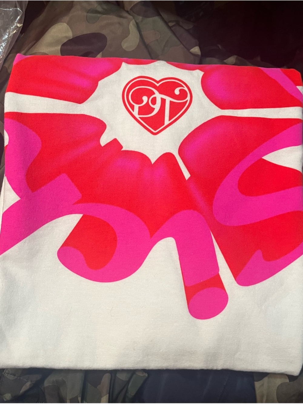 Love-Sick Tour Concert Tee - Picture 3 of 9